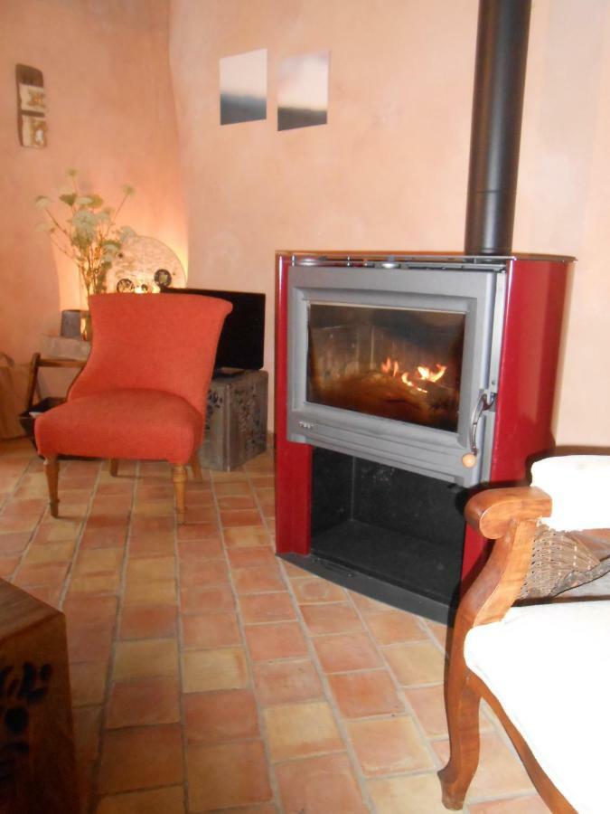 La Maison Derriere La Fontaine 布依斯·莱斯·巴罗尼 外观 照片