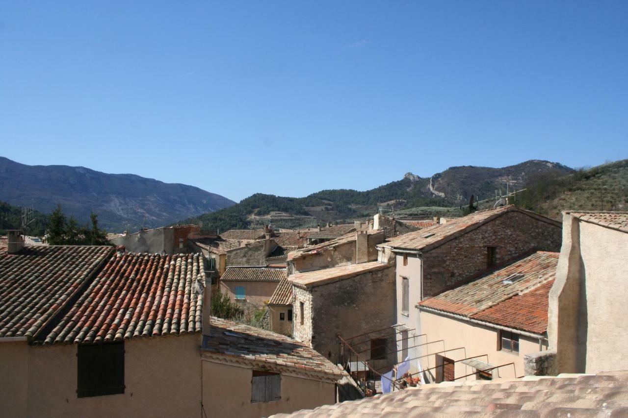 La Maison Derriere La Fontaine 布依斯·莱斯·巴罗尼 外观 照片